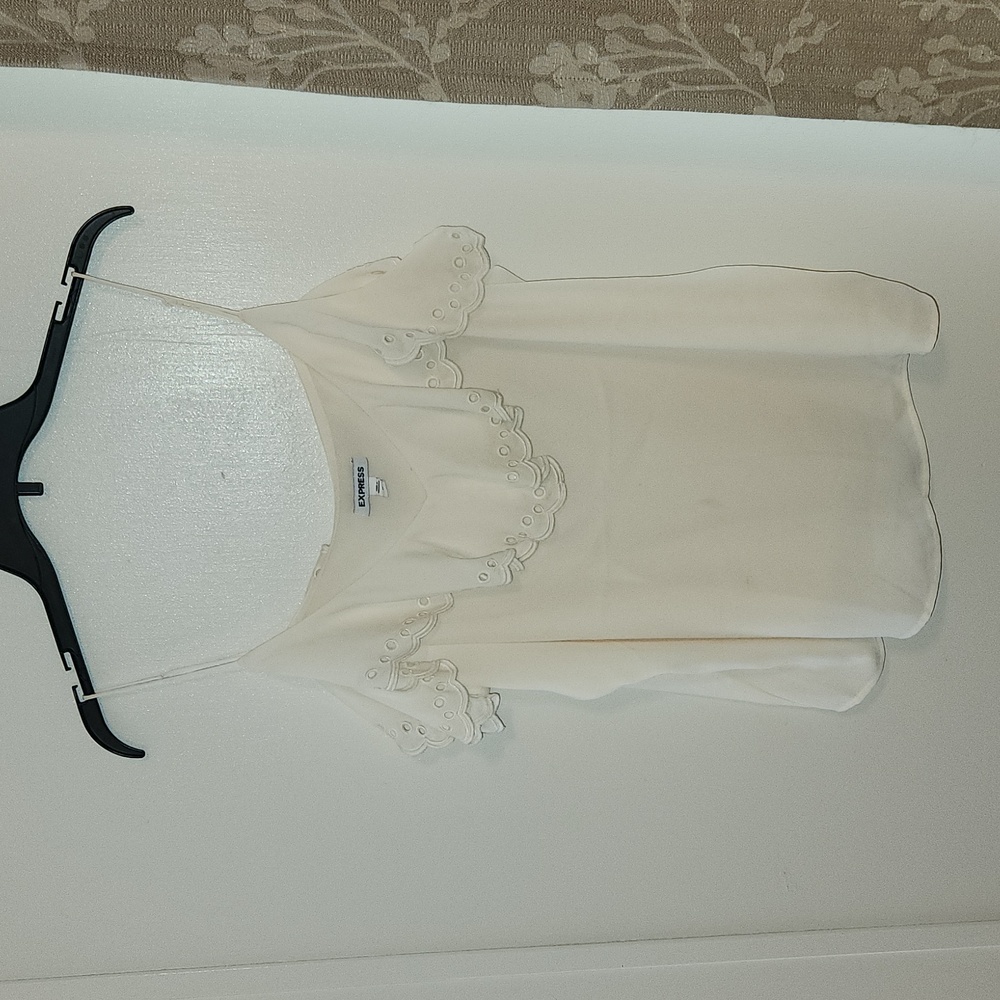 Express chiffon tank
